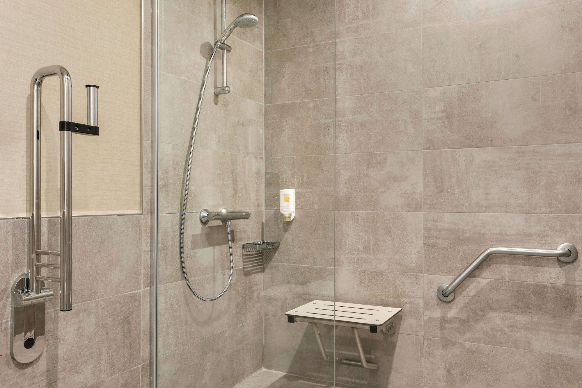 Ramada Encore Eskişehir Luaran gambar