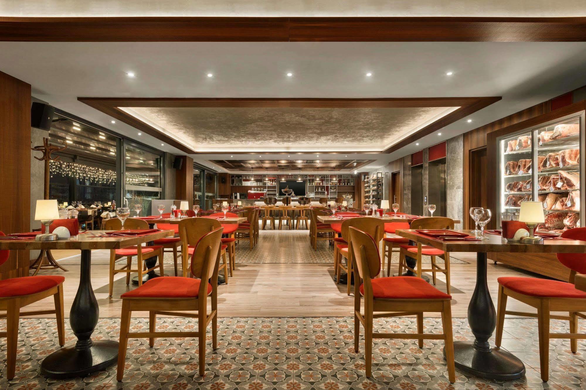 Ramada Encore Eskişehir Luaran gambar