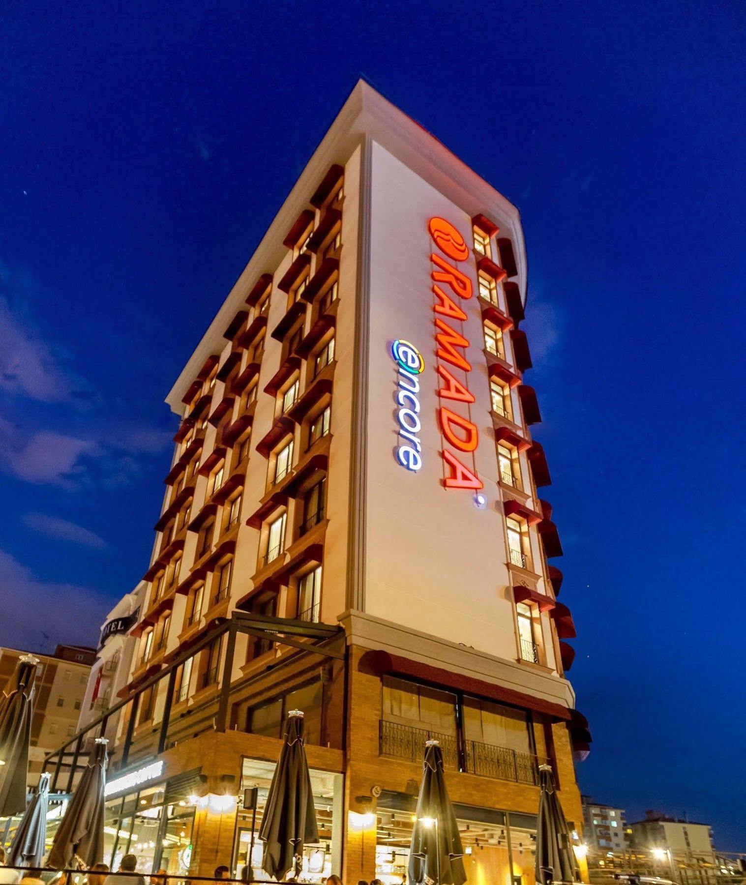 Ramada Encore Eskişehir Luaran gambar