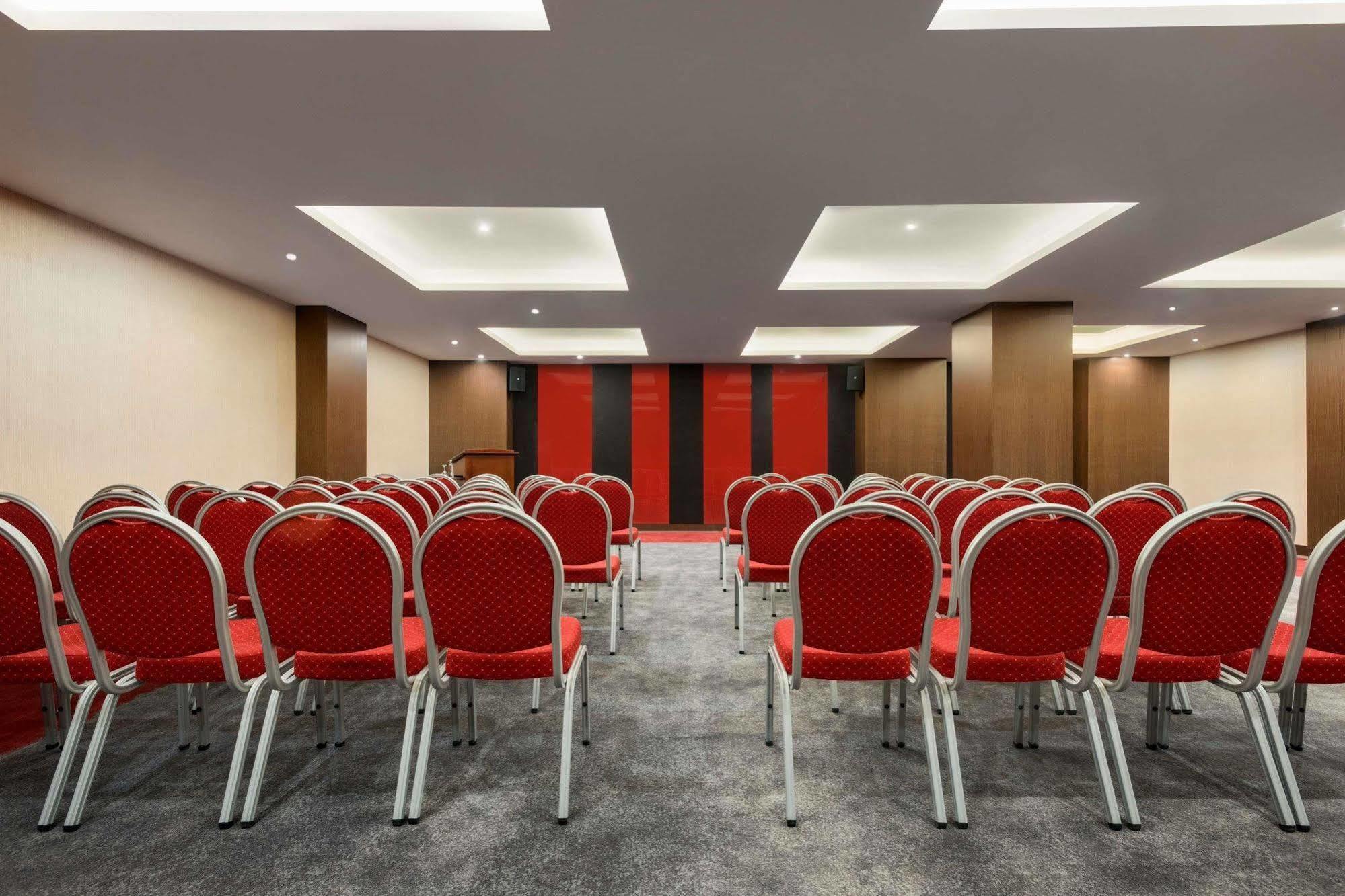 Ramada Encore Eskişehir Luaran gambar